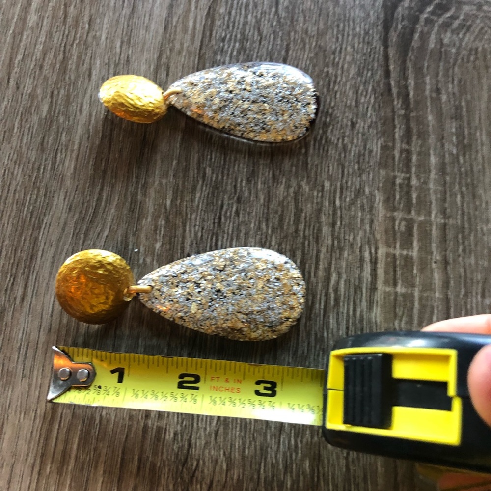 🌟🔥Anthropologie Acrylic Resin Earrings🍁🌟 - Picture 3 of 5